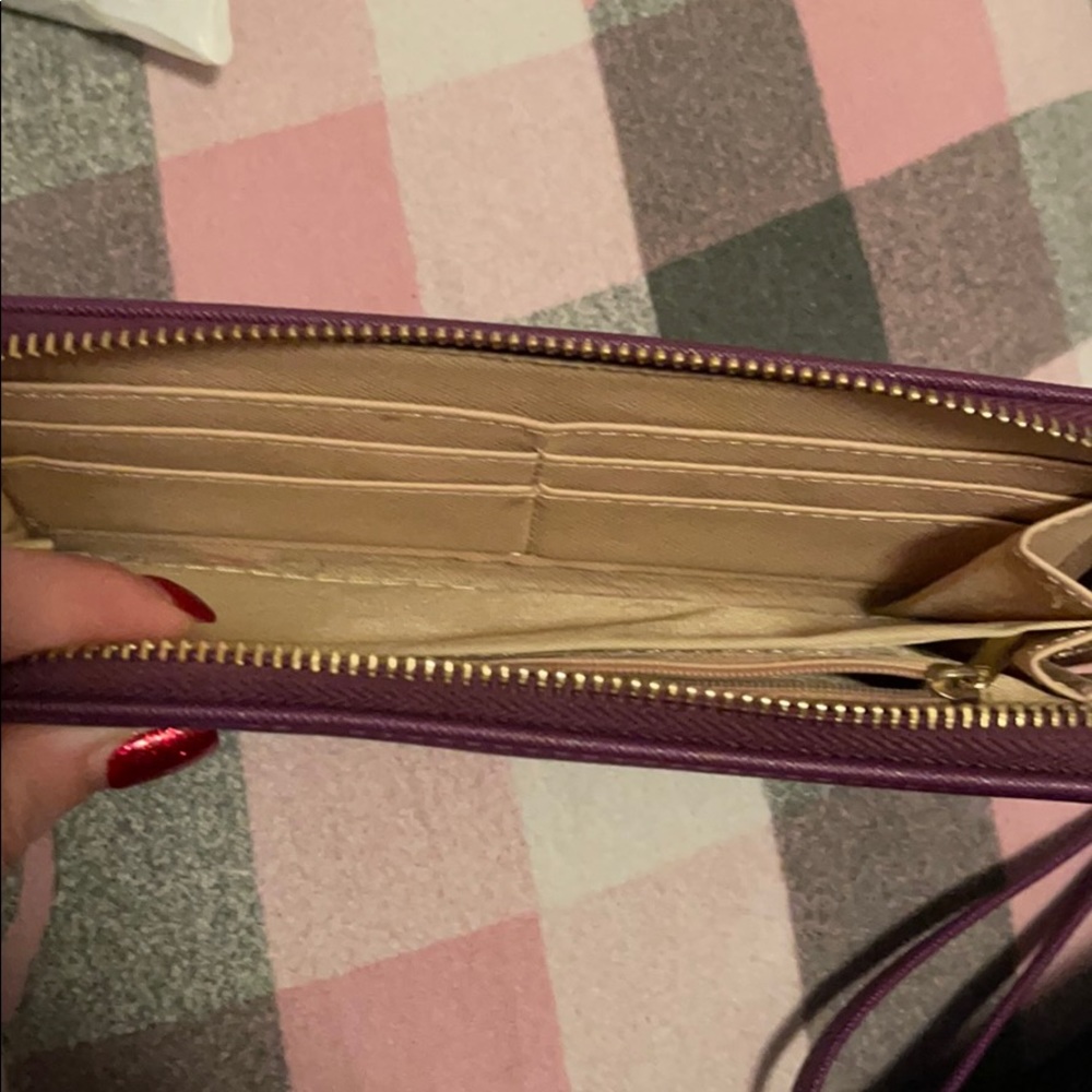 Wristlet wallet